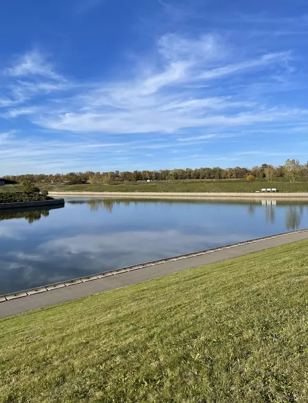Ottawa, IL 61350,326 Leeward WAY
