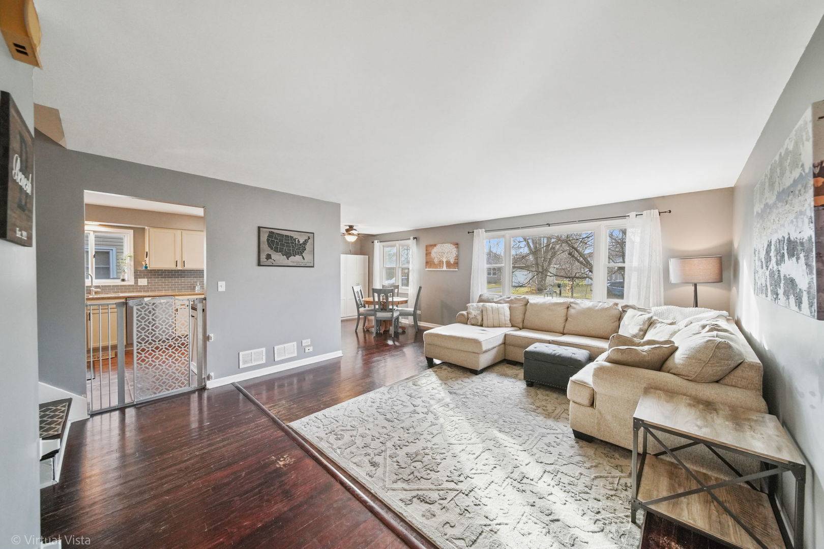 Crystal Lake, IL 60014,37 Clover DR