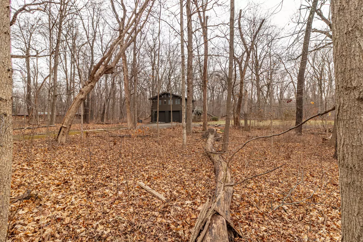Riverwoods, IL 60015,719 Thornmeadow RD