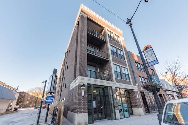 3122 N Broadway ST #304, Chicago, IL 60657