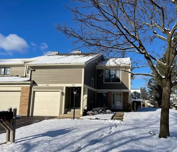 708 Caliente CT, Libertyville, IL 60048