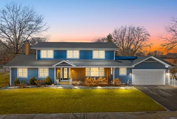 6570 Saratoga AVE, Downers Grove, IL 60516