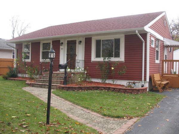 417 N Park AVE, Aurora, IL 60506