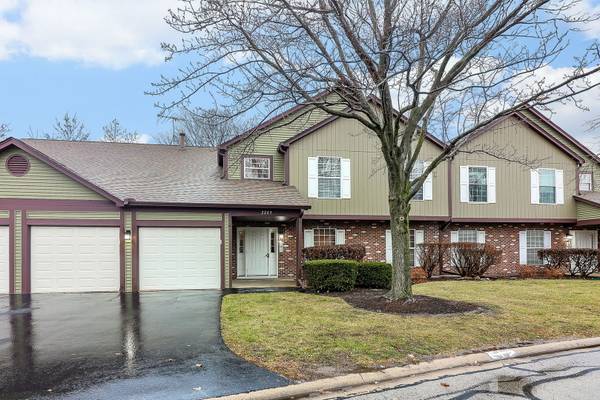 2203 Worthing DR #101A, Naperville, IL 60565