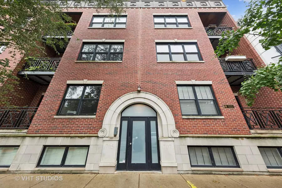 705 W Wrightwood AVE #4E, Chicago, IL 60614