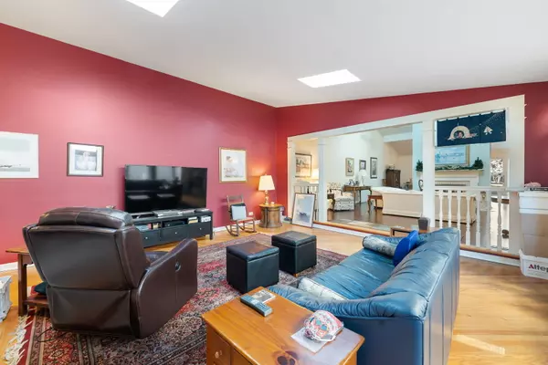 Oak Brook, IL 60523,95 Briarwood CIR