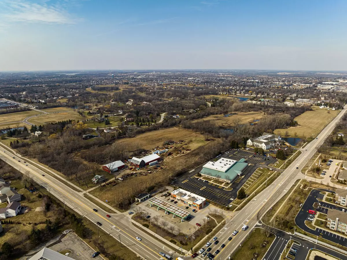 Gurnee, IL 60031,0 Hunt Club RD