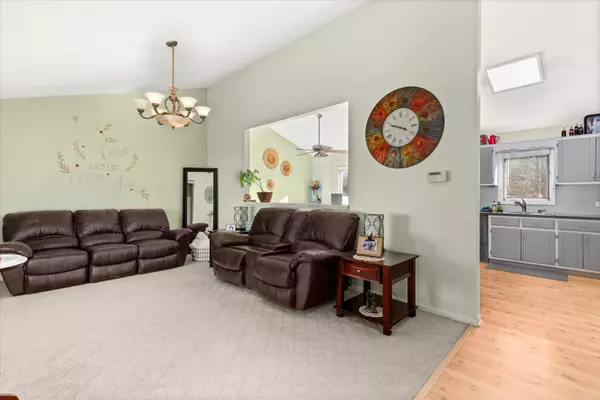 Plainfield, IL 60586,16425 Edgewood DR