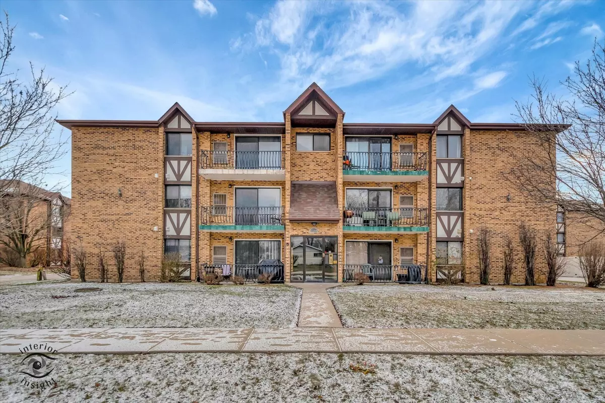 Tinley Park, IL 60477,17510 71st CT #2A