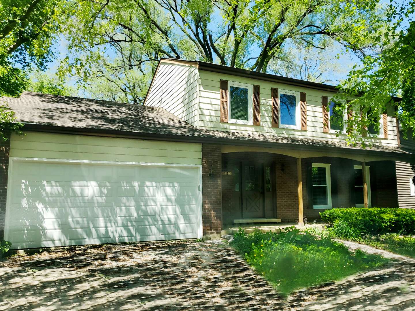 6111 Pingree RD, Crystal Lake, IL 60014