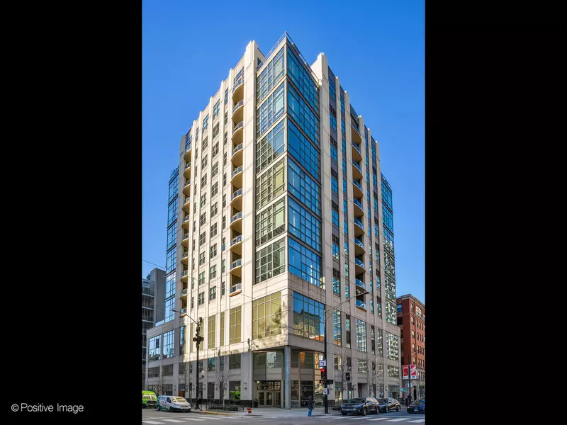 150 W Superior ST #503, Chicago, IL 60654