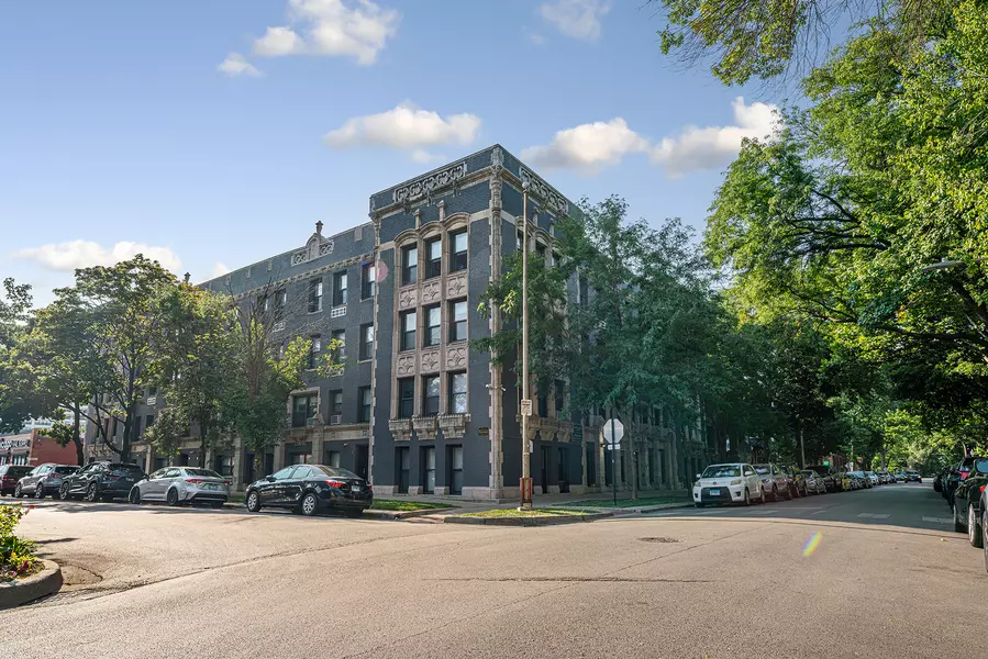 4875 N Magnolia AVE #120, Chicago, IL 60640