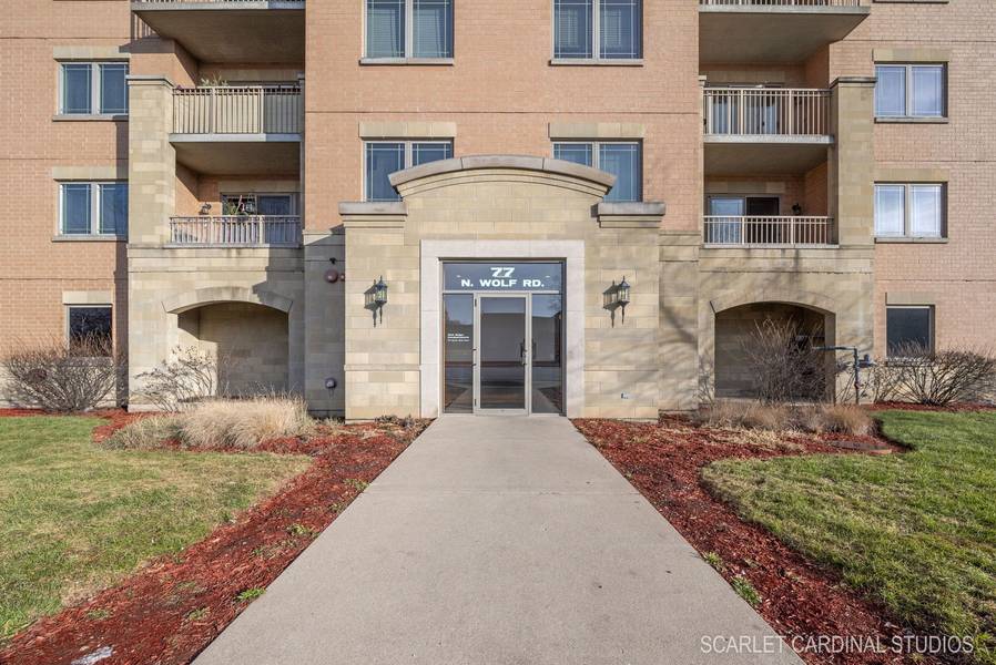 77 N Wolf RD #601, Northlake, IL 60164