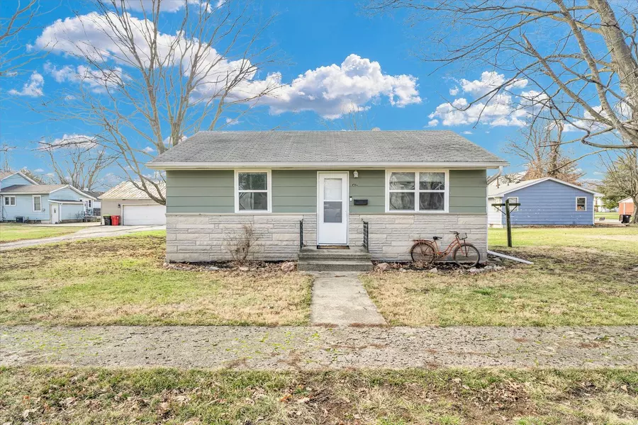 417 S Piatt ST, Bement, IL 61813