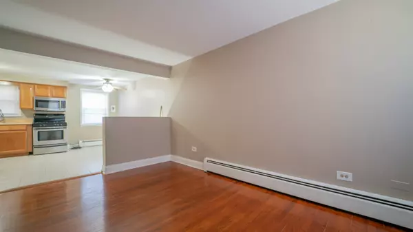 Blue Island, IL 60406,2336 Union ST #4