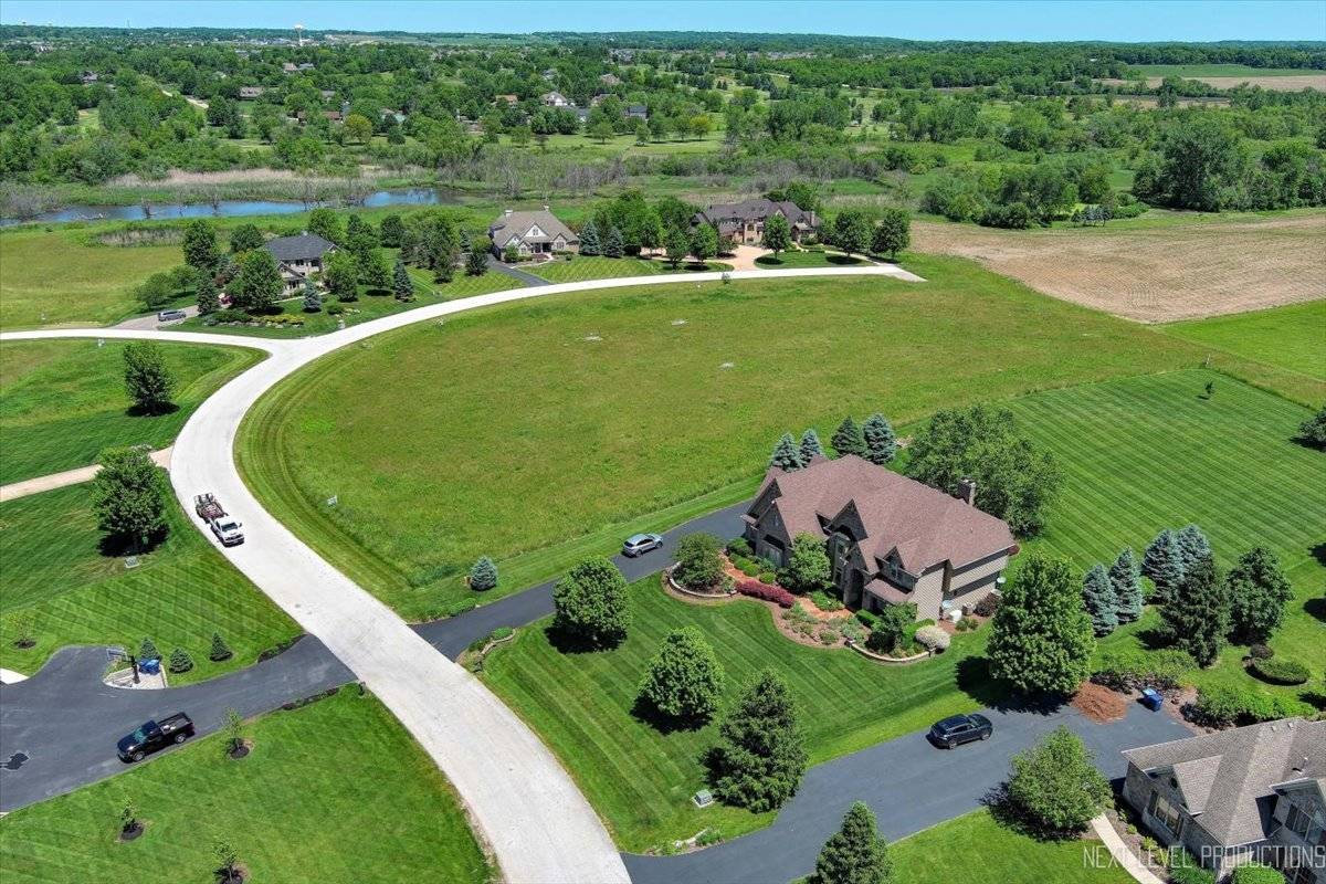 Elburn, IL 60119,13 Derek DR