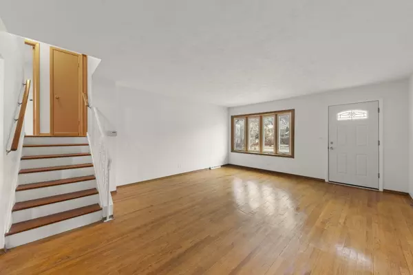 Winfield, IL 60190,0s029 Robbins ST