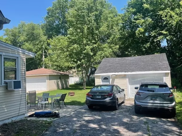 Naperville, IL 60540,316 N Loomis ST