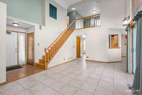 Bartlett, IL 60103,1493 Beaumont CIR