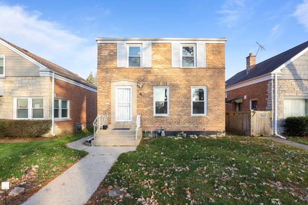 749 Manchester AVE, Westchester, IL 60154