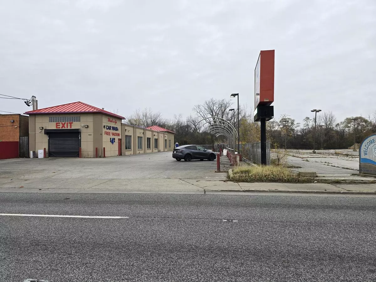 Dolton, IL 60419,340 W Sibley BLVD