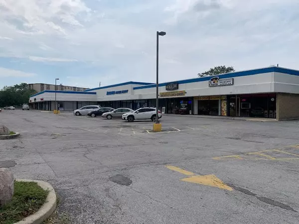 Oak Lawn, IL 60453,9600 S PULASKI RD