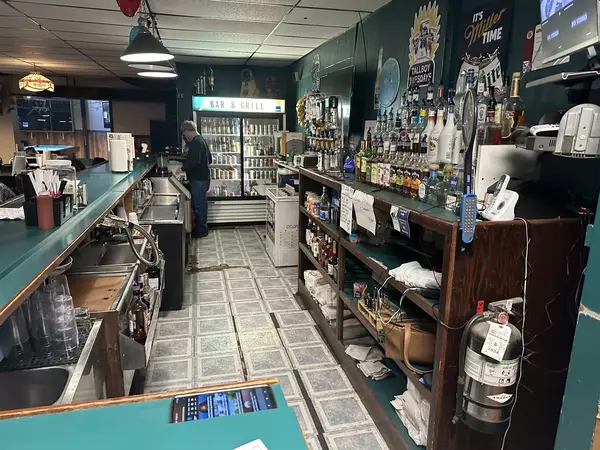 Decatur, IL 62522,858 W Green ST