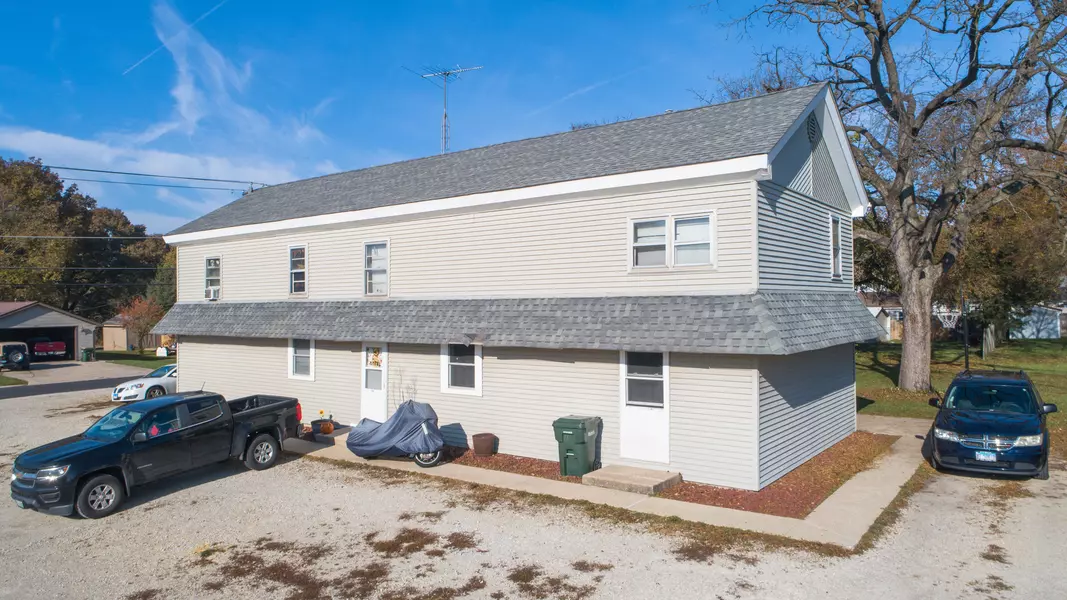 25254 W Bridge ST, Channahon, IL 60410