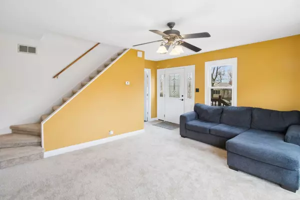 Bensenville, IL 60106,164 S Franzen ST