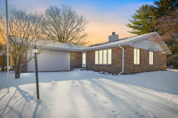 3 Hale Haven CT, Savoy, IL 61874