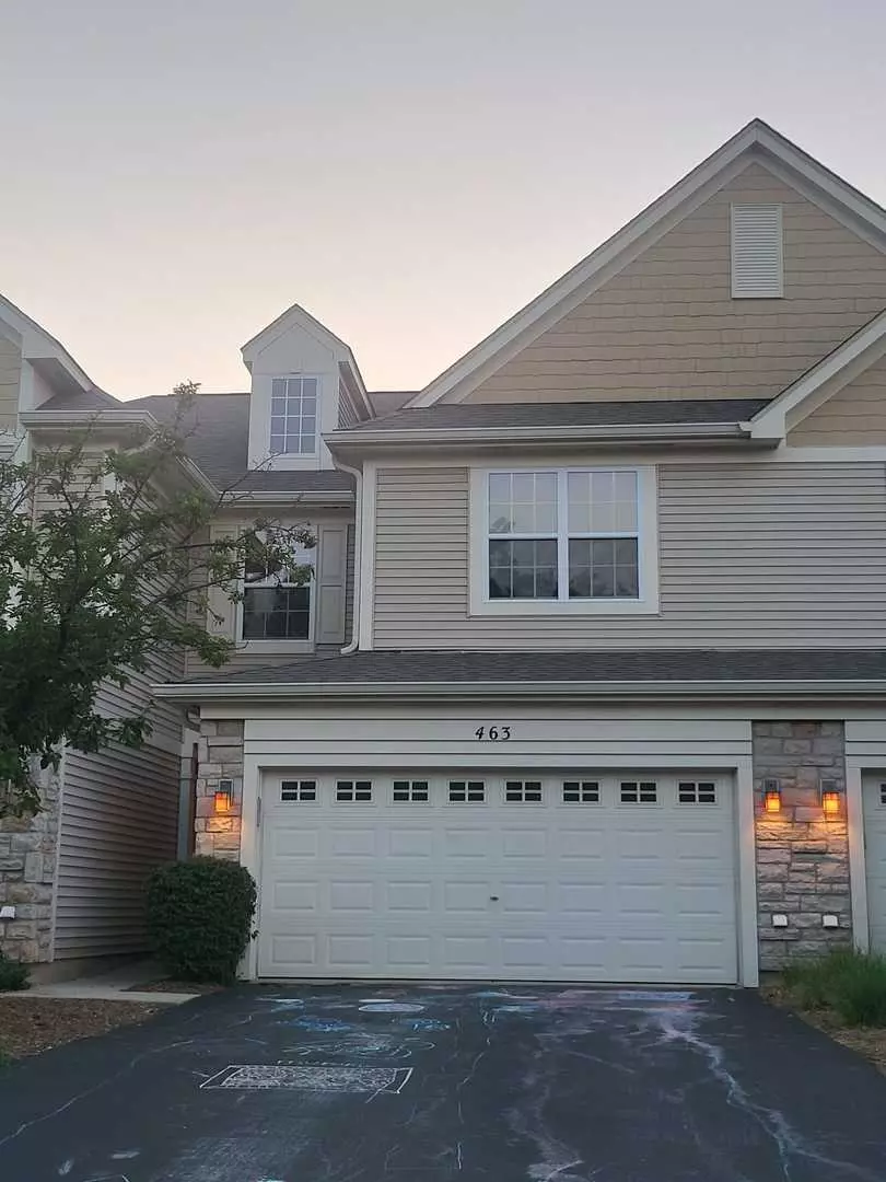 Aurora, IL 60502,463 Vaughn CIR #463