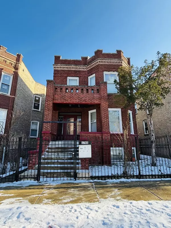 1745 N Karlov AVE #2, Chicago, IL 60639