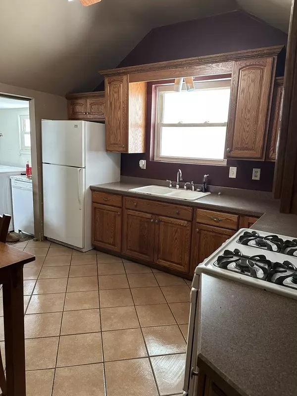 Streator, IL 61364,312 S Everett ST