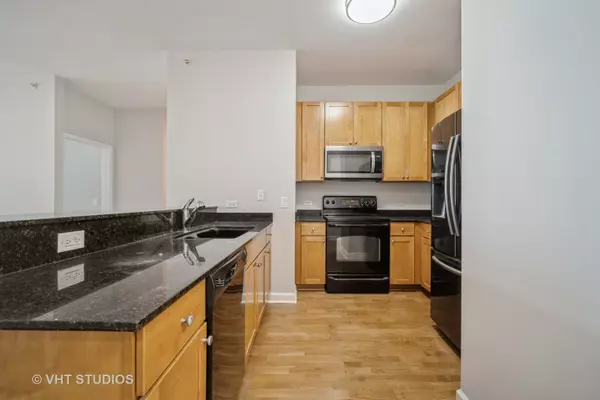 Chicago, IL 60605,1235 S Prairie AVE #3307