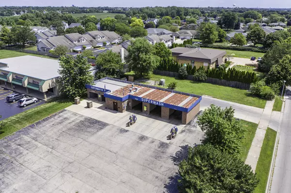 Joliet, IL 60435,1900 Essington RD
