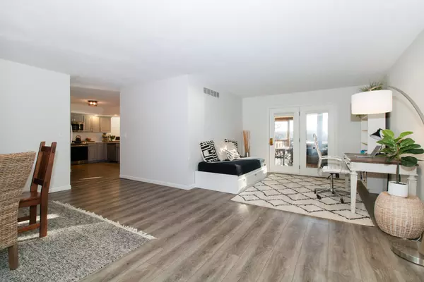 Downs, IL 61736,19897 Wesley ST