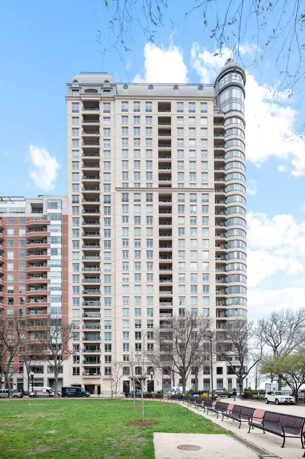 Chicago, IL 60611,840 N Lake Shore DR #203