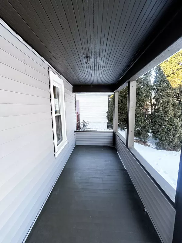 Bradley, IL 60915,223 S Wabash AVE