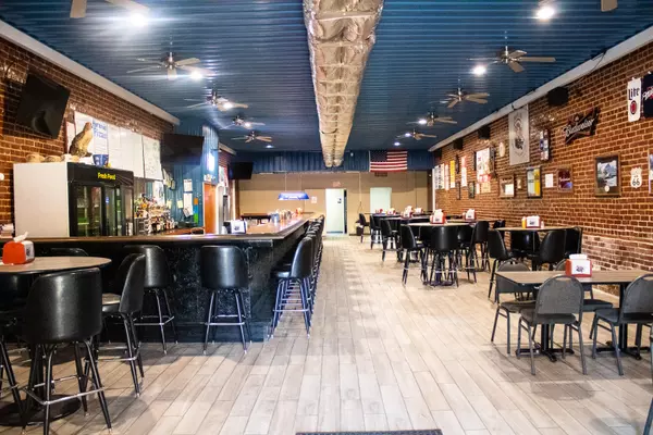 504 Main ST, Varna, IL 61375