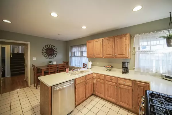 Flossmoor, IL 60422,804 Park DR