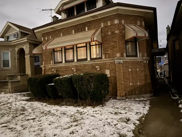 10141 S Calumet AVE, Chicago, IL 60628
