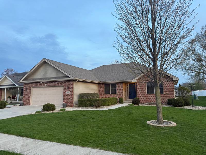 370 Centerpoint DR N, Bourbonnais, IL 60914