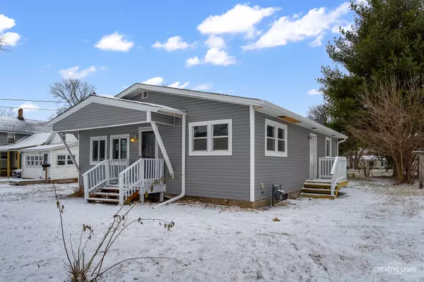 Sterling, IL 61081,1006 W 7th ST