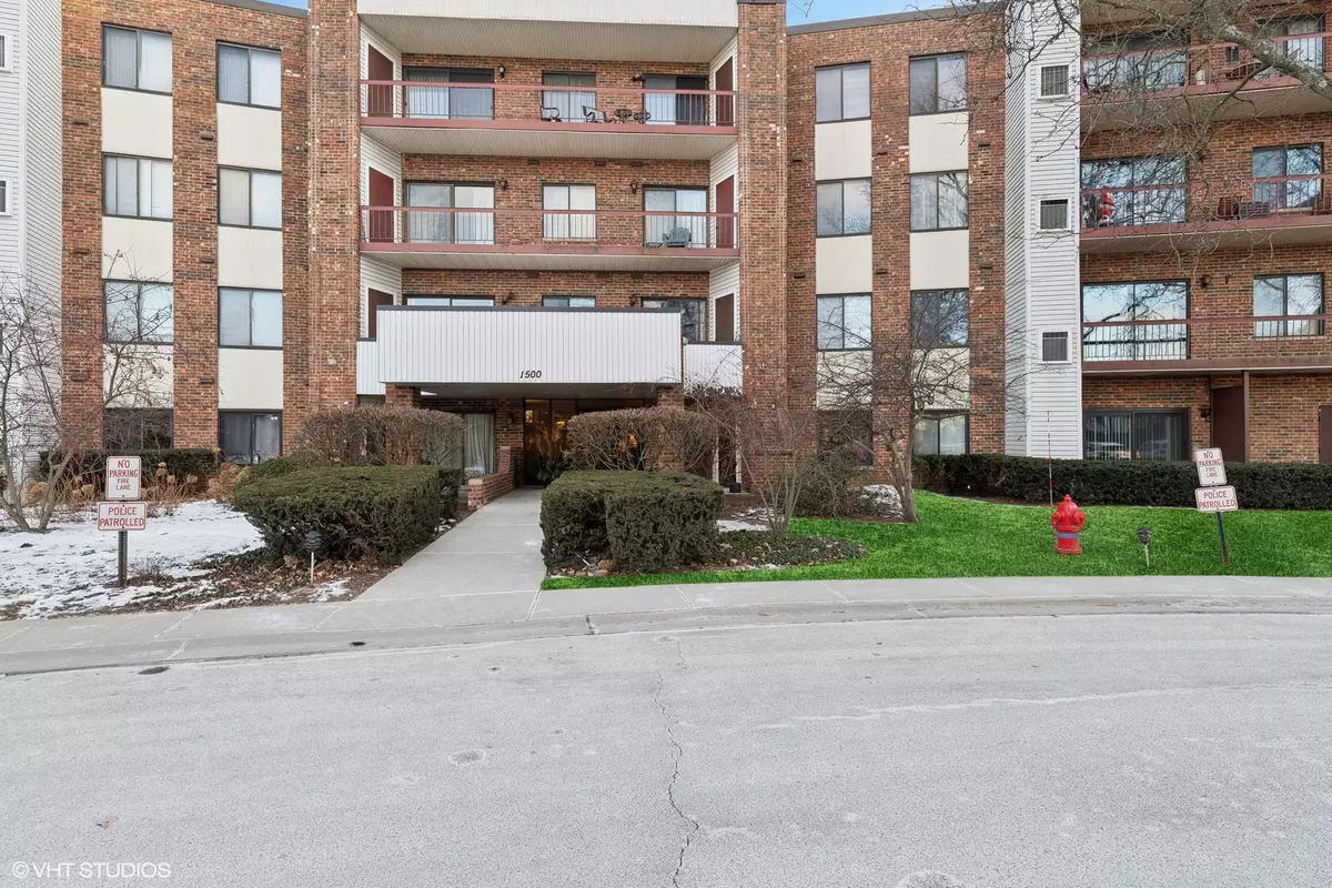 Wheeling, IL 60090,1500 Harbour DR #1F