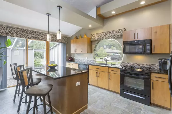 Highland Park, IL 60035,3515 Summit AVE