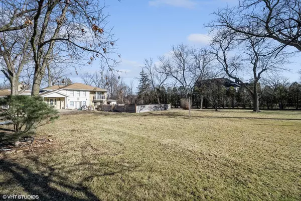 Northfield, IL 60093,2185 NEW WILLOW RD