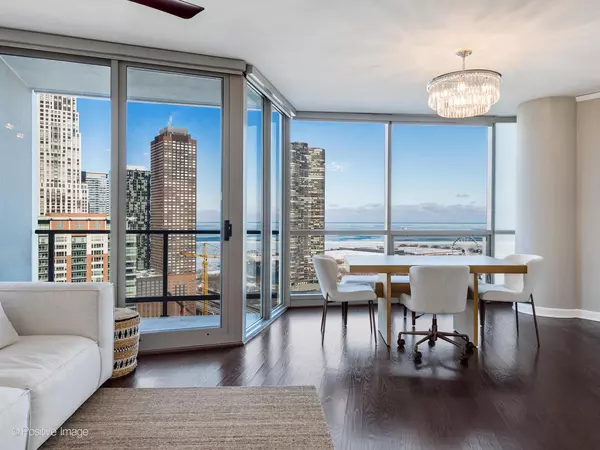 Chicago, IL 60601,420 E Waterside DR #2812