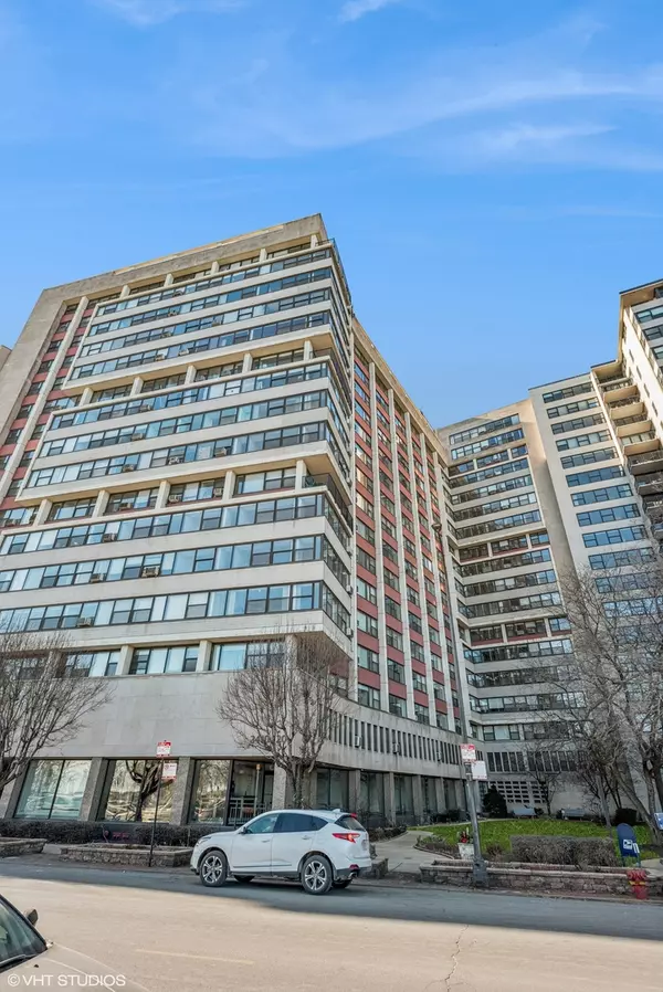 3420 N Lake Shore DR #16N, Chicago, IL 60657