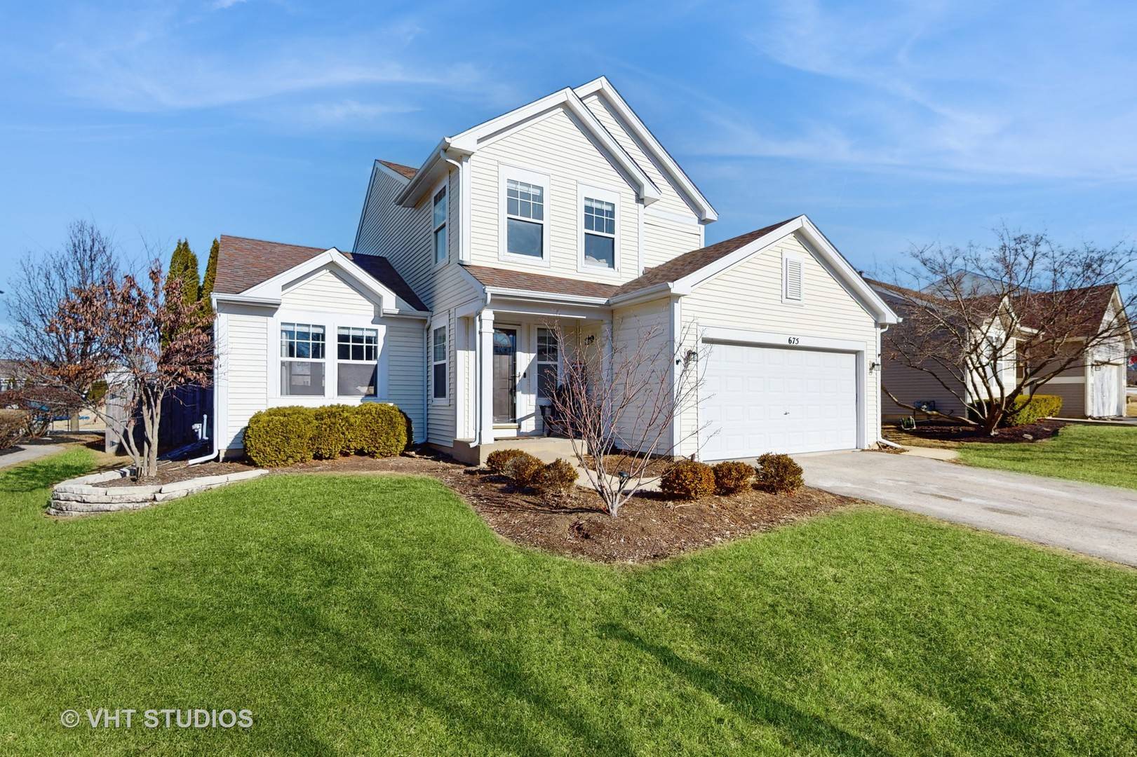 North Aurora, IL 60542,675 Graham RD