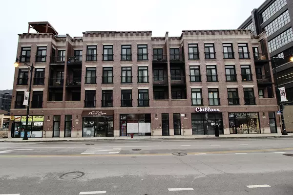 216 N Halsted ST #3, Chicago, IL 60661